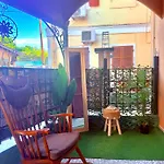 Fay\'s Barbeque Garden-House