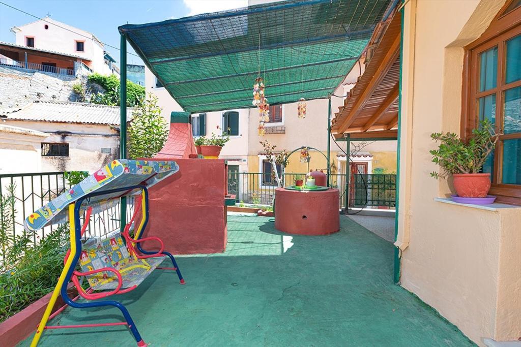 Fay's Barbeque Garden-house Appartement Corfu (city)